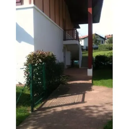 Superbe Appart Avec Jardin Et Piscine Cambo-les-Bains Exterior photo